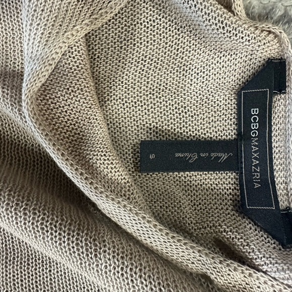 BCBG MAXAZRIA Long Sleeve Asymmetrical Shear Knit Tunic, Dress, Coverup - Picture 4 of 4